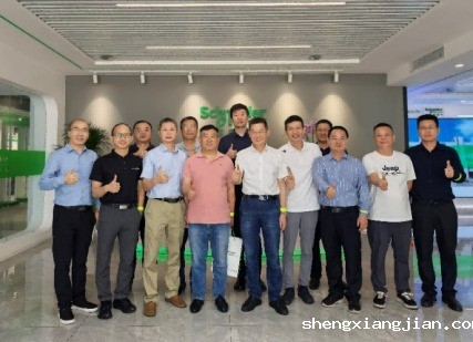 省公路学会交通工程专委会开展“智联桥隧，碳索未来”专题调研活动